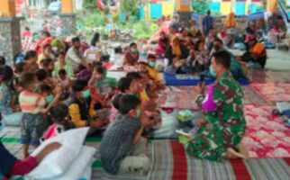 Dinas Psikologi TNI AL Beri Bantuan Healing kepada Anak-Anak Pengungsi Semeru - JPNN.com