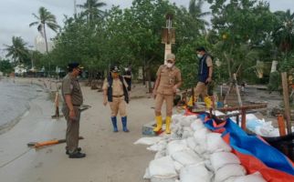 Upaya Anak Buah Anies Baswedan Tangani Banjir Rob di Utara - JPNN.com