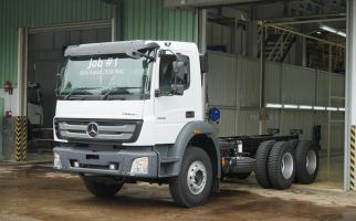 Keren, Truk Mercedes-Benz Axor Rakitan Bogor Sudah Berstandar Euro 4 - JPNN.com