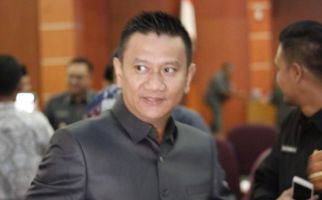 Pimpinan DPRD Minta Taksi Online Diwajibkan Mengikuti Aturan Ganjil Genap di Margonda - JPNN.com