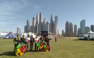 3 Anggota Polri Ikut Kejuaraan Dunia Terjun Payung Dubai International Parachuting Championship - JPNN.com