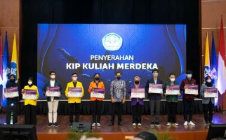 Kemendikbudristek Buka Pendaftaran Program KIP Kuliah Merdeka 2024, Kuota 985.577 Mahasiswa  - JPNN.com