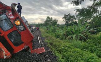 Tabrakan 2 Kereta Api Babaranjang, PT KAI Beri Kepastian, Alhamdulillah - JPNN.com