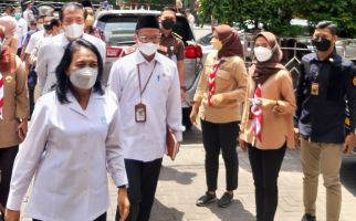 Presiden Jokowi Soroti Kasus Guru Pesantren Cabul di Bandung, Ini Perintahnya - JPNN.com