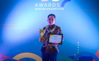 Pupuk Kaltim Raih DUDI Awards 2021 dari Kemendikbudristek - JPNN.com