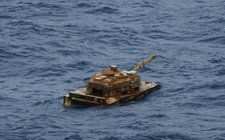 Heboh Penemuan Benda Mirip Tank Tempur di Laut Natuna, Pemiliknya Ternyata - JPNN.com