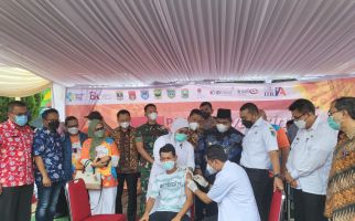 Pasar Modal Indonesia Distribusikan 541 Ribu Dosis Vaksin ke Wilayah Sumatera - JPNN.com