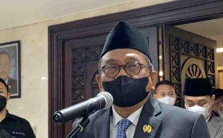 Anggaran Gaji dan Tunjangan DPRD DKI Jakarta Naik, Bang Taufik Anggap Wajar - JPNN.com