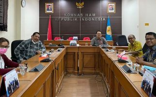 P4MU Surabaya Adukan Aksi Buruh ke Komnas HAM, Ini Sebabnya - JPNN.com