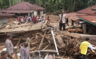 Ribuan Warga Korban Banjir Bandang di Palas Terancam Kehilangan Tempat Tinggal - JPNN.com