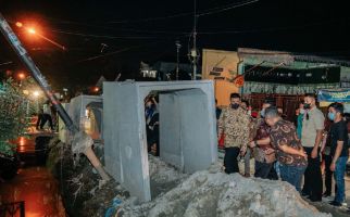 Bobby Nasution Beraksi Malam Hari, Ada Topan, 2 Perempuan Mengadu - JPNN.com