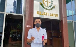 Anak Tukang Sapu Gagal Jadi Jaksa, Minta Kejagung Menjelaskan Hal Penting - JPNN.com