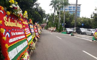 Pemkot Bekasi Anggarkan Rp 1,1 Miliar untuk Karangan Bunga, Kota Bogor Cuma Sebegini - JPNN.com