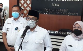 Sentilan Ridwan Kamil terhadap Tri Adhianto yang Jadi Plt Wali Kota Bekasi - JPNN.com