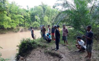 Mandi di Sungai Batang Masang, Pelajar SD Diserang Buaya - JPNN.com