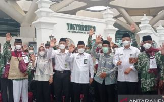 2 Tahun Menunggu, 29 Jemaah Umrah dari Yogyakarta Akhirnya Diberangkatkan - JPNN.com