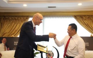 Duta Besar Ceko untuk Indonesia Dukung Pemindahan IKN, Ketua MPR Bilang Begini - JPNN.com