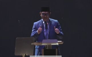 Di Hadapan Zulkifli Hasan hingga Anies Baswedan, Kang Emil Puji Arsitektur JIS - JPNN.com