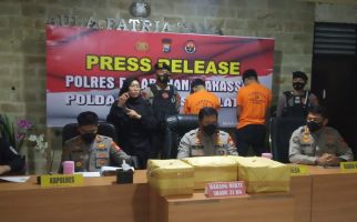 Polres Pelabuhan Makassar Bongkar Peredaran Sabu-Sabu 21 Kg - JPNN.com