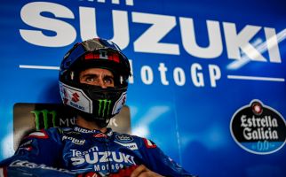 Ternyata Ini Penyebab Motor Alex Rins Mengeluarkan Api di Mandalika, Ada Tentang Perut - JPNN.com