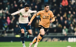 Tottenham Hotspur Babak Belur di Kandang, Wolverhampton Wanderers Berpesta - JPNN.com