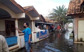 Tolong, Korban Banjir di Tangerang Mulai Terserang Penyakit - JPNN.com