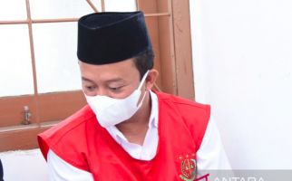 Herry Wirawan Pemerkosa Santriwati tetap Divonis Mati, Waryono Berkata Begini - JPNN.com