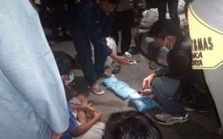 4 Orang Pemilik 5 Kg Sabu-Sabu Ini Diboyong Tim BNN ke Jakarta, Siapa Mereka? - JPNN.com
