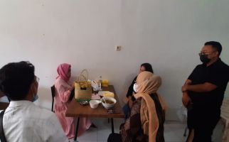 Sempat Buron, Perempuan Ini Ditangkap Tim Intelijen saat Makan di Restoran - JPNN.com