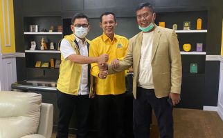 Jaro Ade: Jangan Ada Manuver Politik di Musdalub Golkar Jabar - JPNN.com