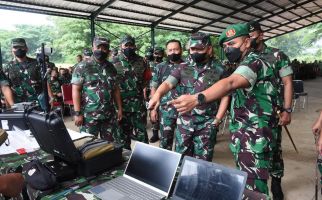 Jenderal Dudung: Selama Bertugas Harus Ramah dengan Rakyat dan Pedomani 8 Wajib TNI - JPNN.com