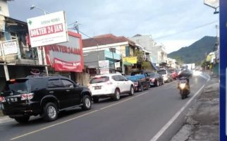 Viral Kabar Warga Meninggal Terjebak Macet di Puncak Bogor, AKBP Iman Bilang Begini - JPNN.com
