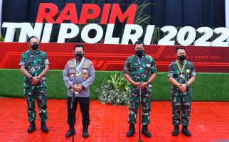 Kapolri: Soliditas TNI dan Polri Modal Utama Mengawal Kebijakan Nasional - JPNN.com