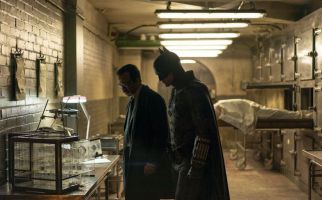 The Batman Mulai Tayang Hari Ini, Simak Sinopsisnya - JPNN.com