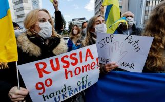 Konflik Rusia-Ukraina, Aset Vladimir Putin dan 5 Anak Buahnya Dibekukan - JPNN.com