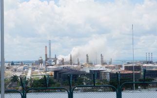 Warga Mendengar Suara Gemuruh di Lokasi Kilang Pertamina, Lalu Muncul Api - JPNN.com