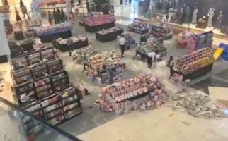 Insiden di Lippo Mall Kemang Bukan Plafon Runtuh, tetapi Ornamen Jatuh - JPNN.com