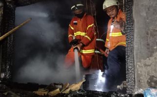 Kantin Sekolah di Bekasi Kebakaran, Ini Penyebabnya, Astaga - JPNN.com