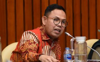 Sikap Politik Fraksi PKS Terkait Kelangkaan Minyak Goreng, Tegas - JPNN.com
