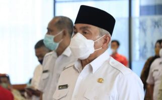 Alasan Gubernur Kaltim Tetap Mempertahankan Tenaga Honorer, Bijak! - JPNN.com