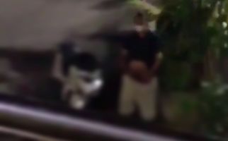 Viral Pria Pamer Anunya di Depan Indekos Putri, Sejak 2 Tahun, Sontoloyo - JPNN.com