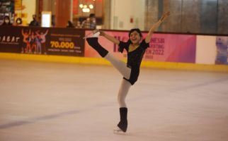 Aksi Memukau Para Atlet Ice Skating Berbakat di IISO 2022 - JPNN.com