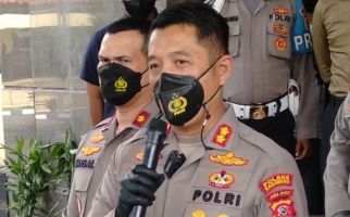 Polisi Tangkap Pembakar Bendera Merah Putih, Sungguh Tak Disangka - JPNN.com