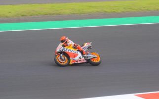 Duh! Marc Marquez Gagal Balapan di MotoGP Mandalika, Gegar Otak - JPNN.com