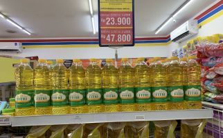 Harga Minyak Goreng Hari Ini di Indomaret Jakarta, Termurah Sebegini - JPNN.com