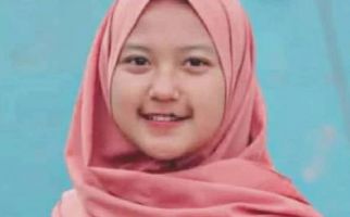 Tolong, yang Pernah Melihat dan Kenal Gadis Cantik Ini Lapor ke Polisi - JPNN.com