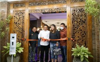 Wisata Kuliner Bali Makin Semarak, Bamsoet Resmikan Restoran South Eat Kitchen - JPNN.com