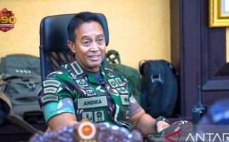 Reaksi Jenderal Andika Saat akan Diangkat Menjadi Warga Kehormatan Korps Marinir - JPNN.com