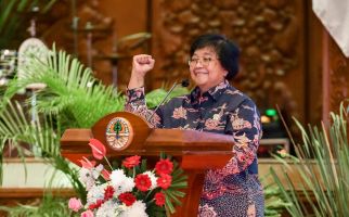 Menteri LHK Siti Nurbaya: Pendampingan bagi Kelompok Usaha Perhutanan Sosial Terus Dilakukan - JPNN.com