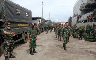 Letkol Rachmat Jemput Langsung 200 Prajurit TNI yang di Tiba Manokwari - JPNN.com